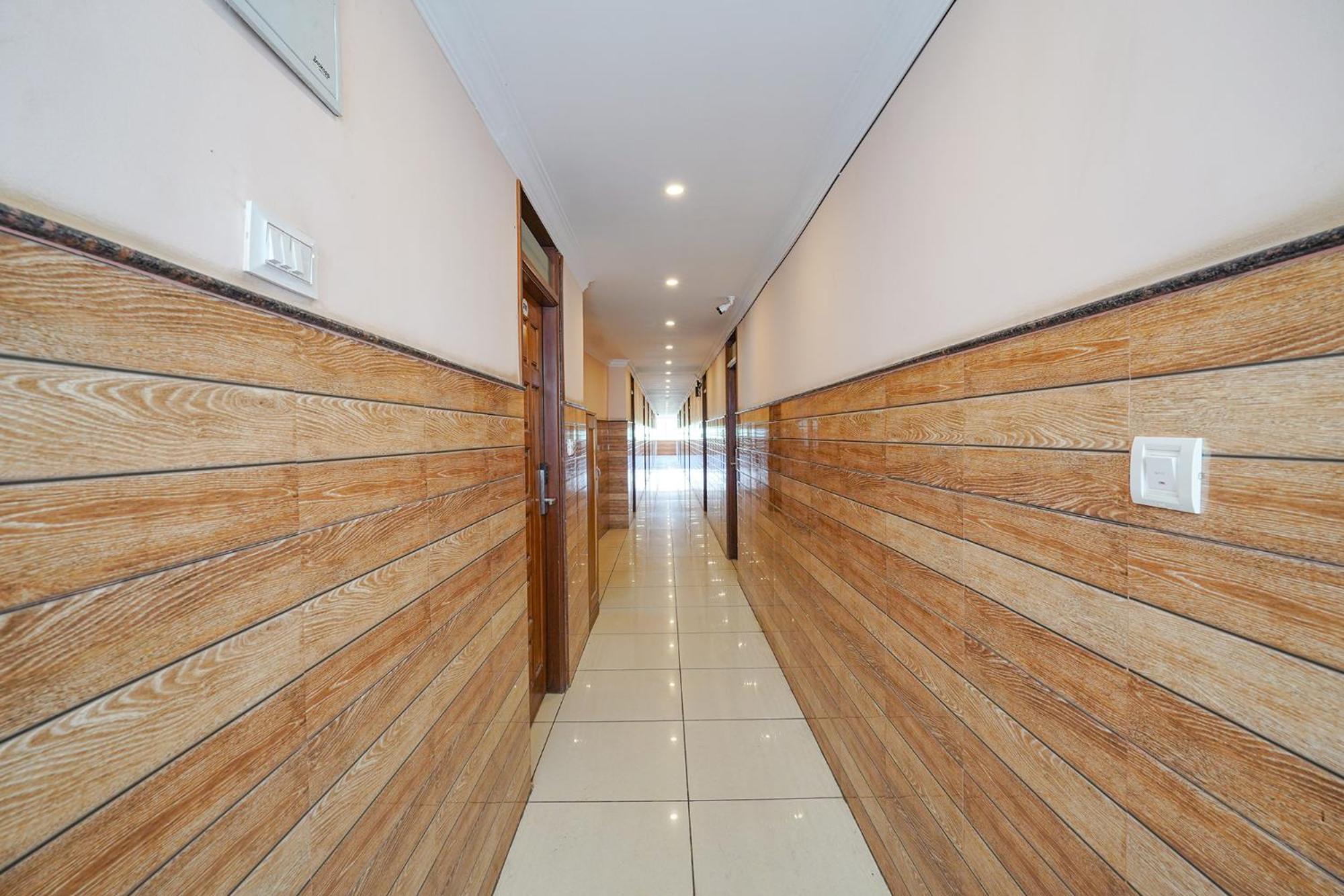 Fabhotel Bns Comforts Bangalore Exteriör bild
